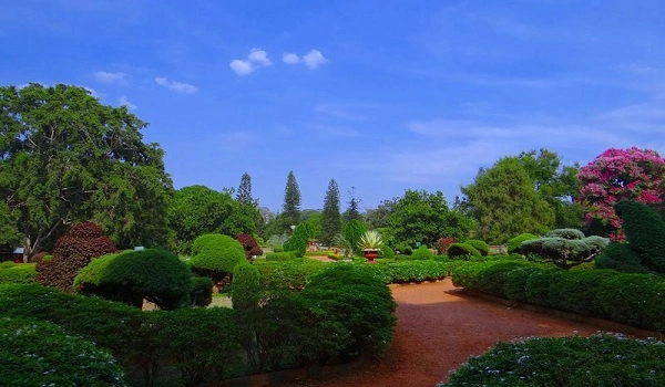 Featured Image of Lalbagh Botanical Garden